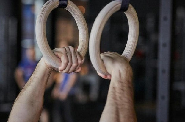 Drevený gymnastický kruh s nastaviteľným popruhom TREMBLAY